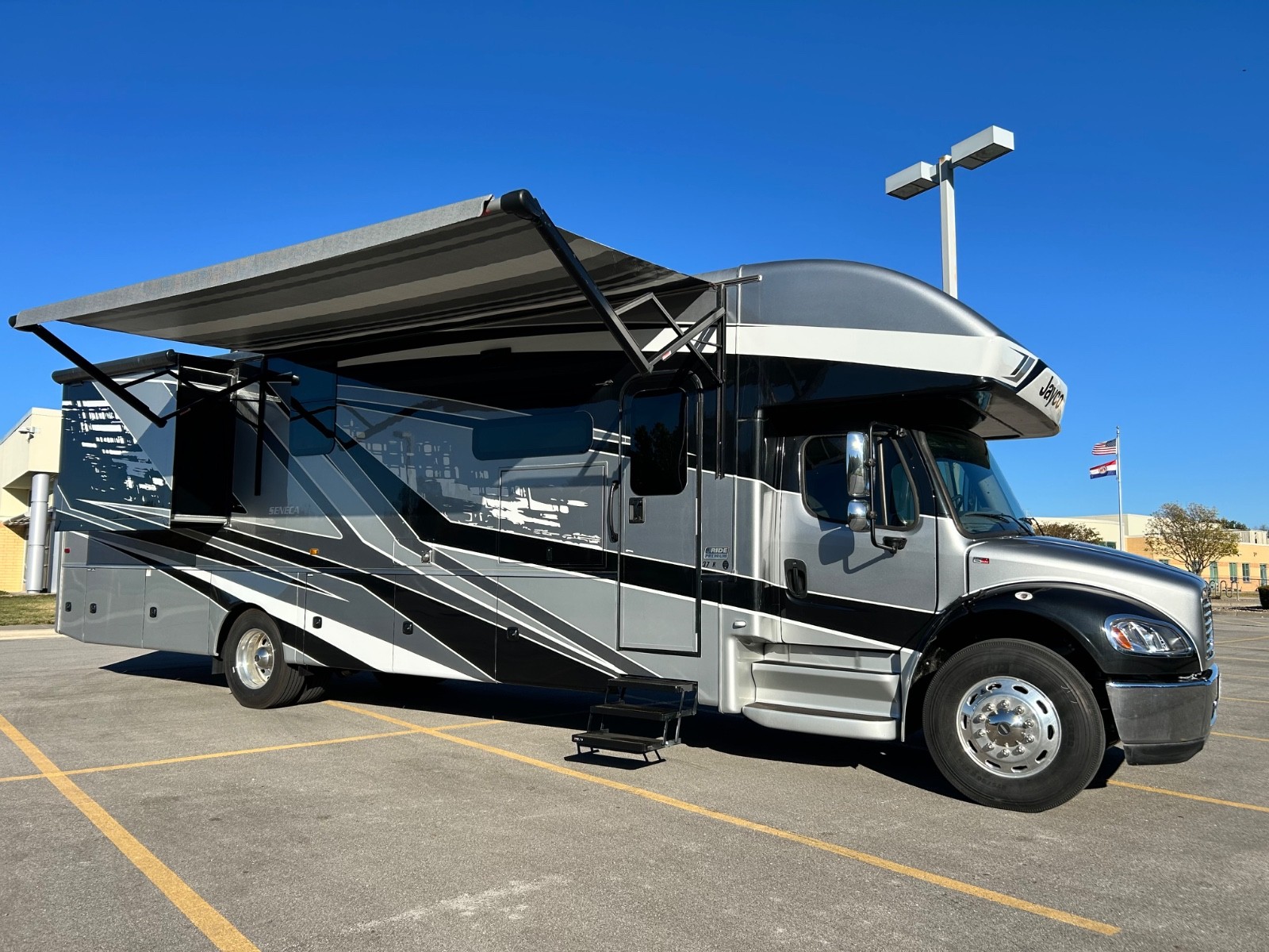 2024 Jayco Seneca 37K-PARTIAL TRADES CONSIDERED!