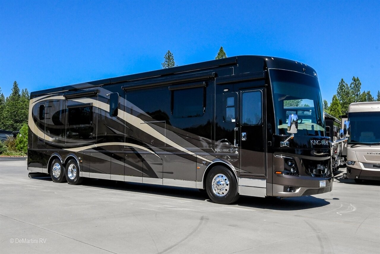 2018 Newmar King Aire 4531 – SALE !!