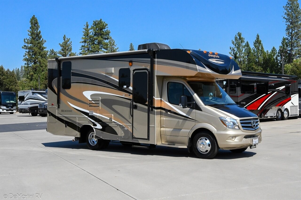 2016 Jayco Melbourne 24K – Mercedes Sprinter