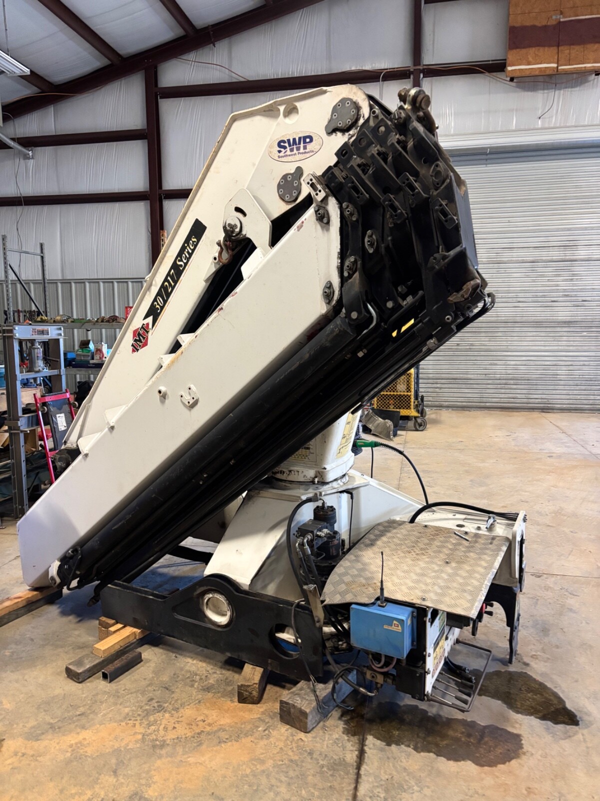 IMT 30/217 K5 knuckle boom crane for truck