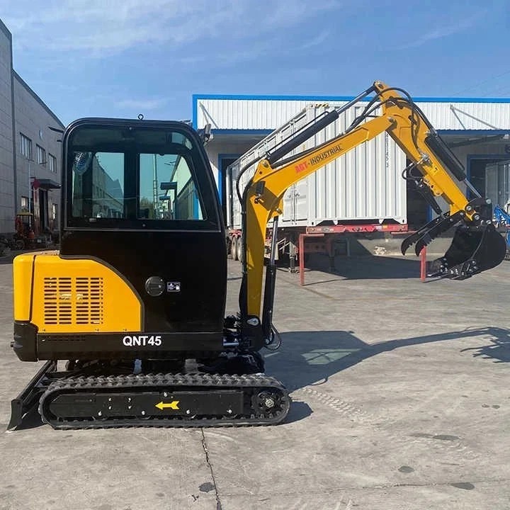 AGT QNT45 1.8Ton Kubota Engine Mini Excavator Digger 26HP Diesel Tracked Crawler