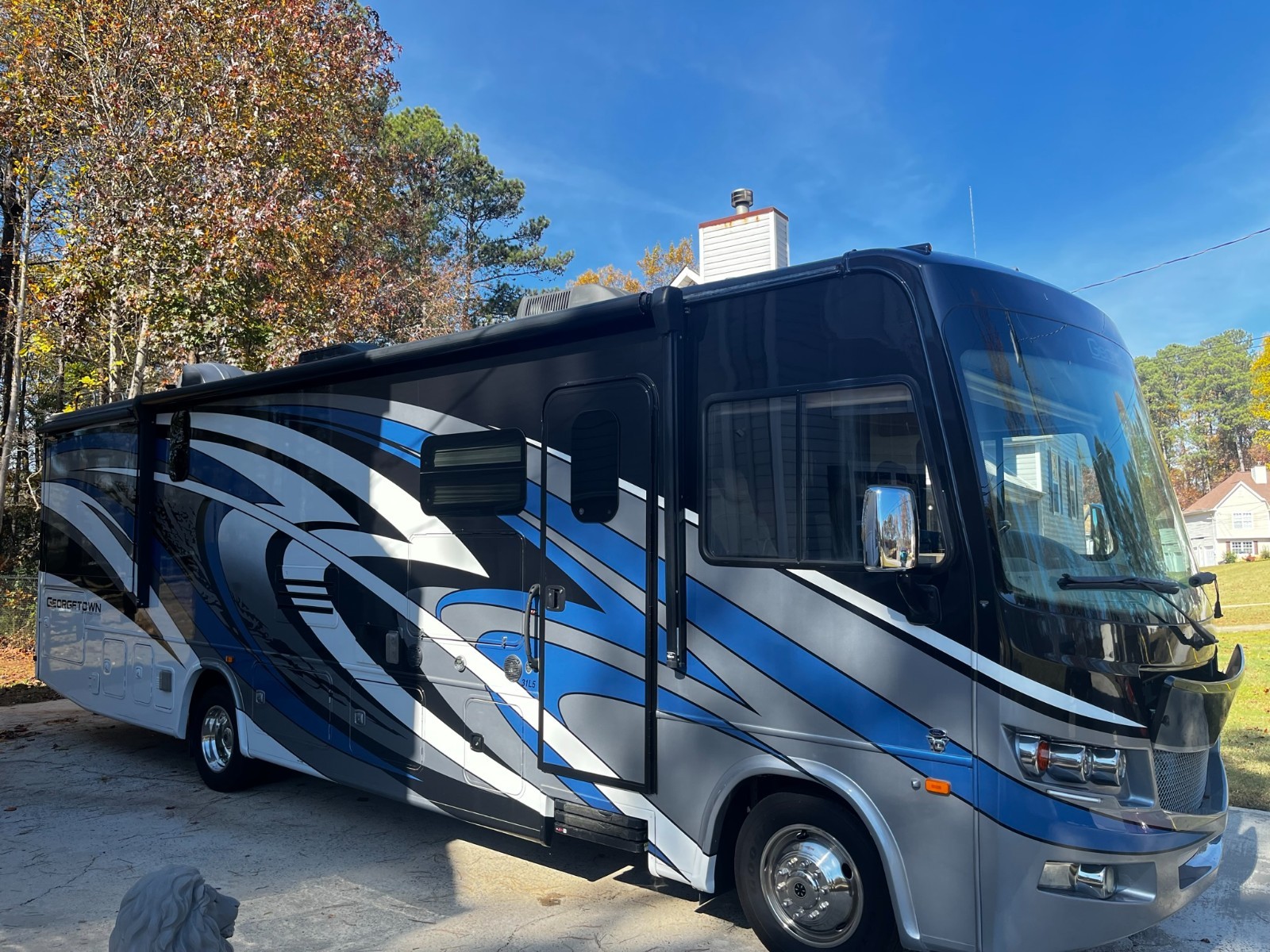 2019 Georgetown Forest River G5 Motor Home