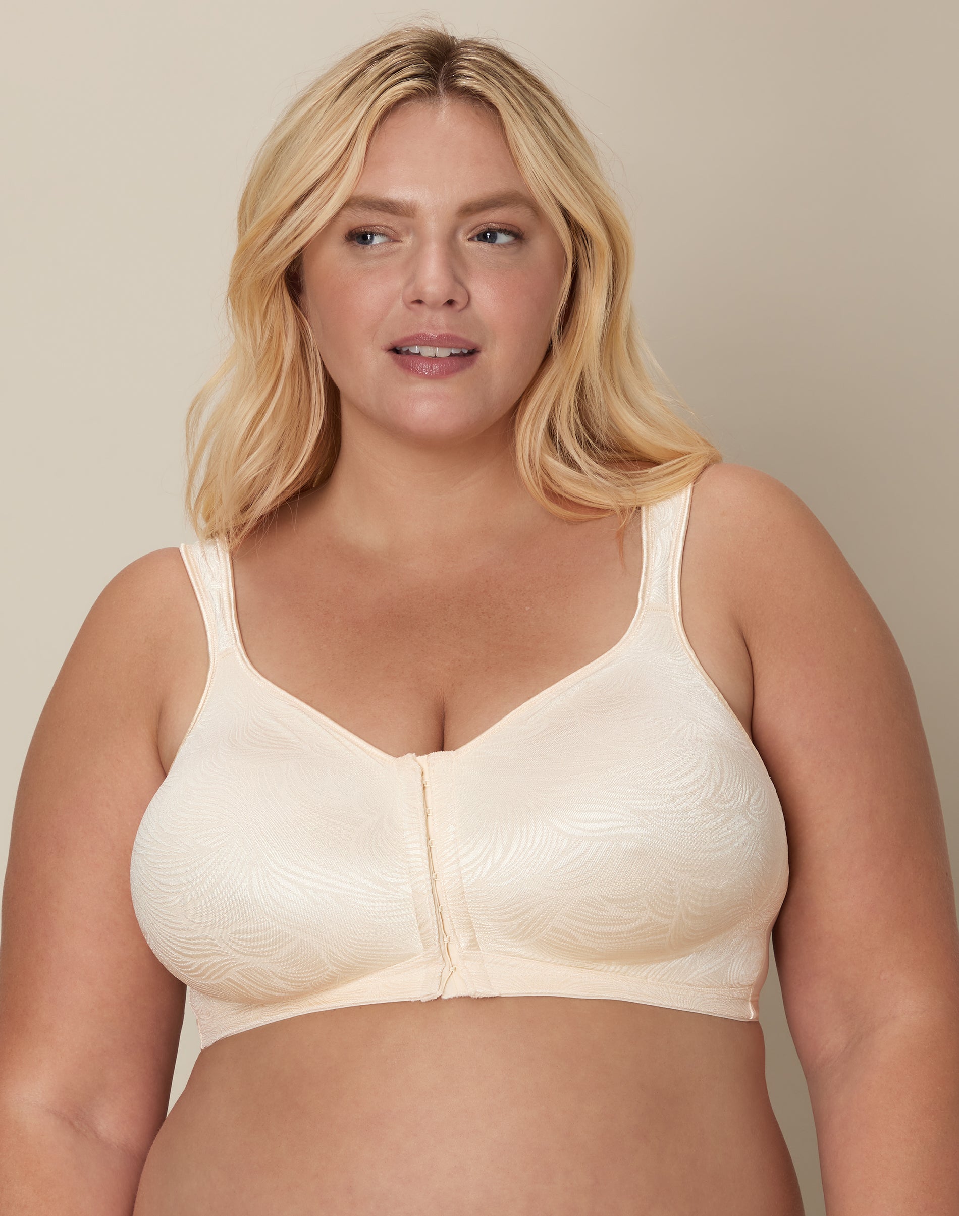 Playtex 18 Hour Front Close Wireless Bra with Back Support Light Beige 44C Women’s