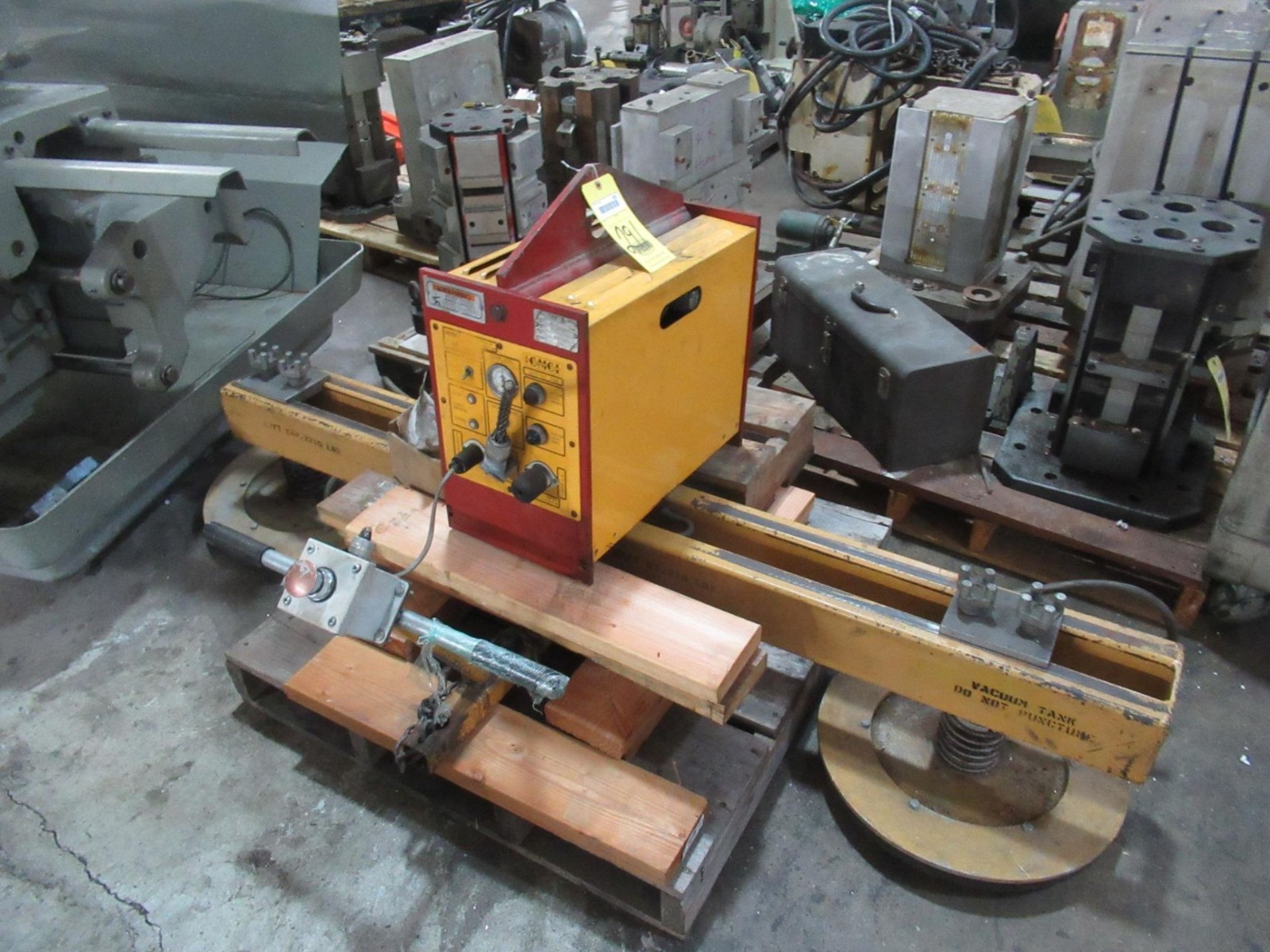 Caldwell Twin Pad Load Beam UniVac 330 2,210 Lbs. Vacuum Lift BE22Y166 291