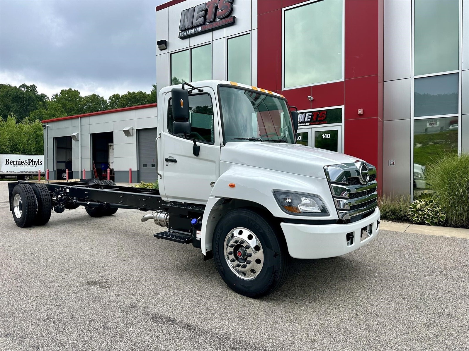 2025 HINO L6 Daycab Semi Trucks