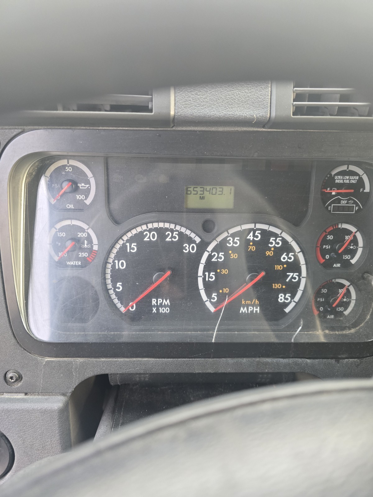 2013 Freightliner Cascadia DD15