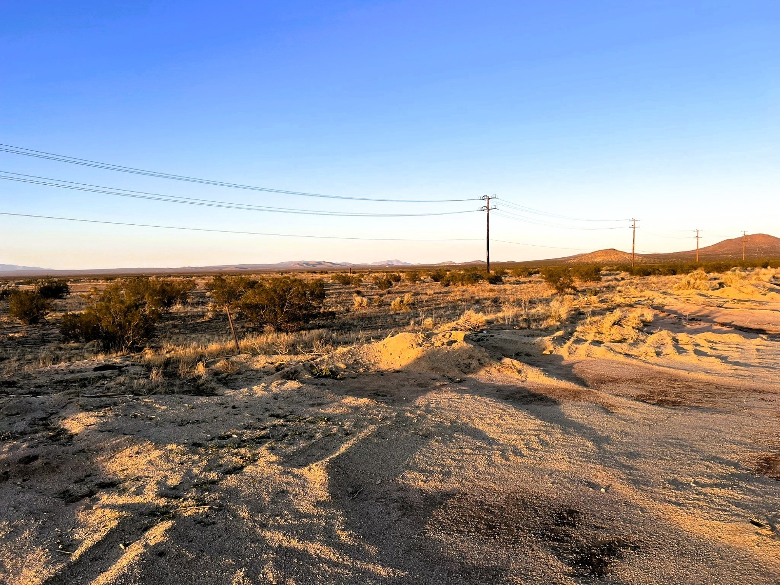 0 Down 1.34/Month Financing. California Residential Lot. Water in Road.