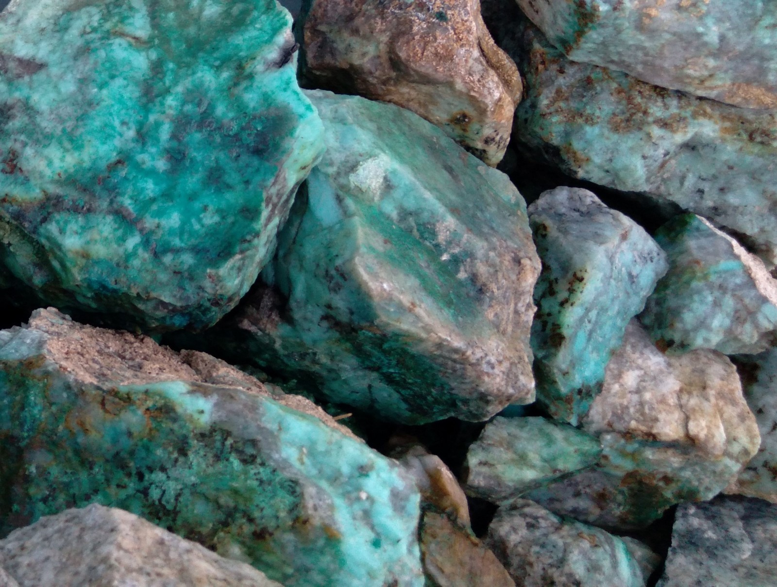 Wedding Ring Mine Mining Claim Denio NV Chrysocolla Quartz Feldspar Pegmatite CU