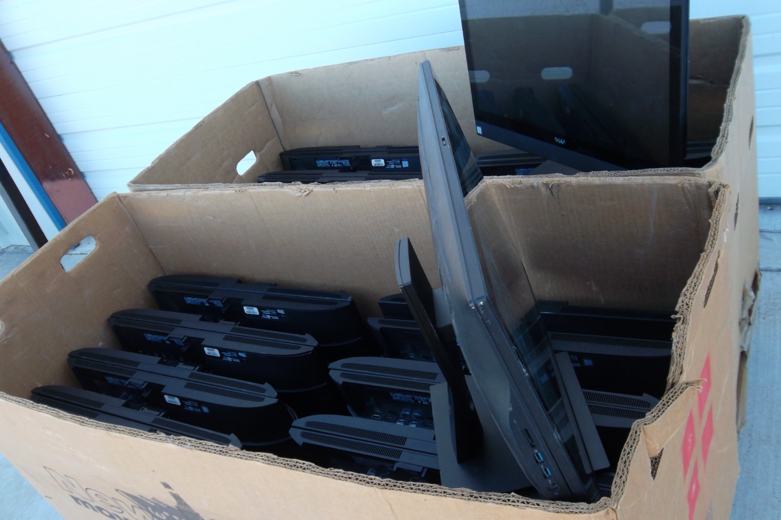 LOT-10 Dell Optiplex 7450 24″ AIO Intel i7-6700 3.40GHz 16GB Webcam Wi-Fi  Touch