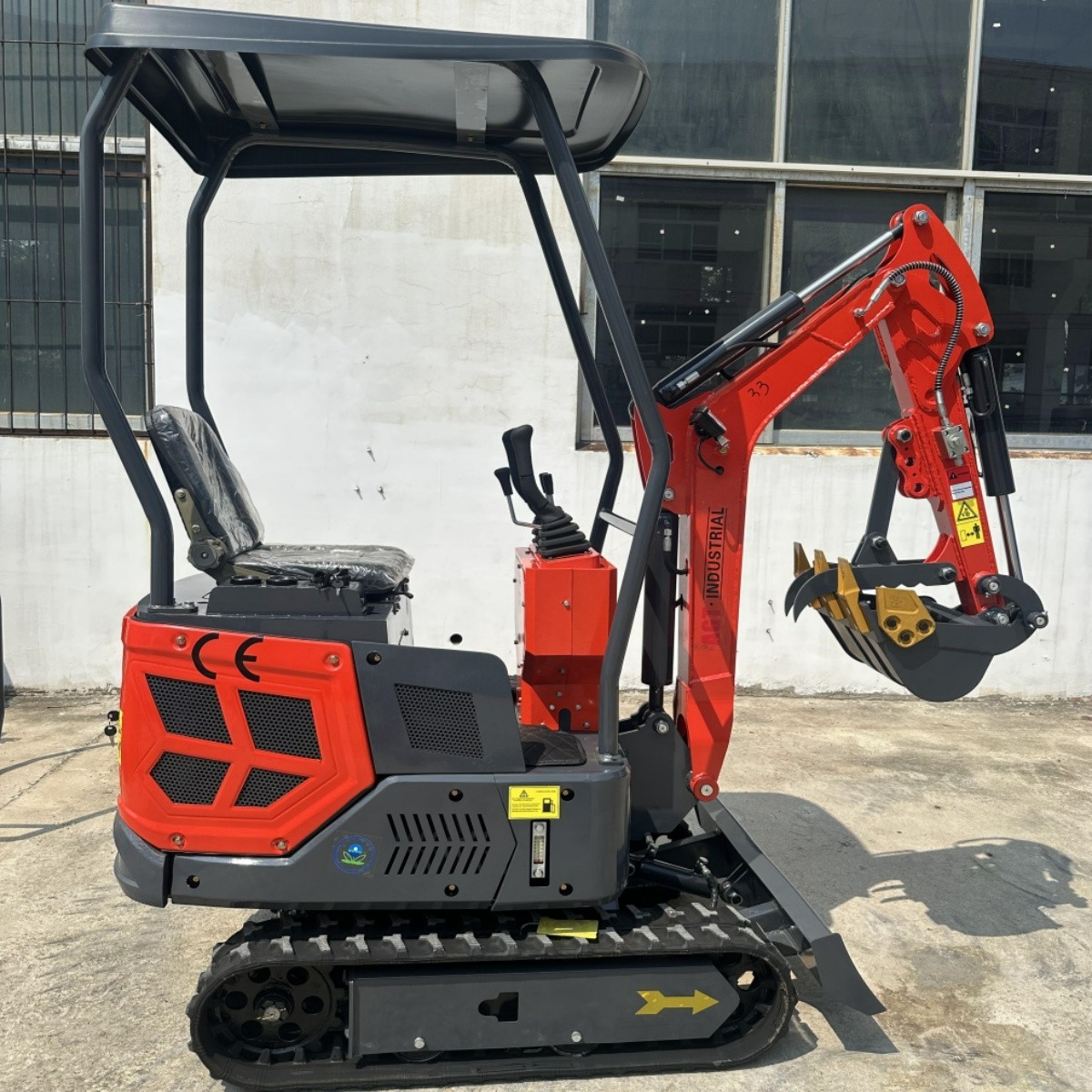 AGT 1 Ton Mini Excavator Digger Briggs & Stratton Gas Engine EPA Tracked Crawler