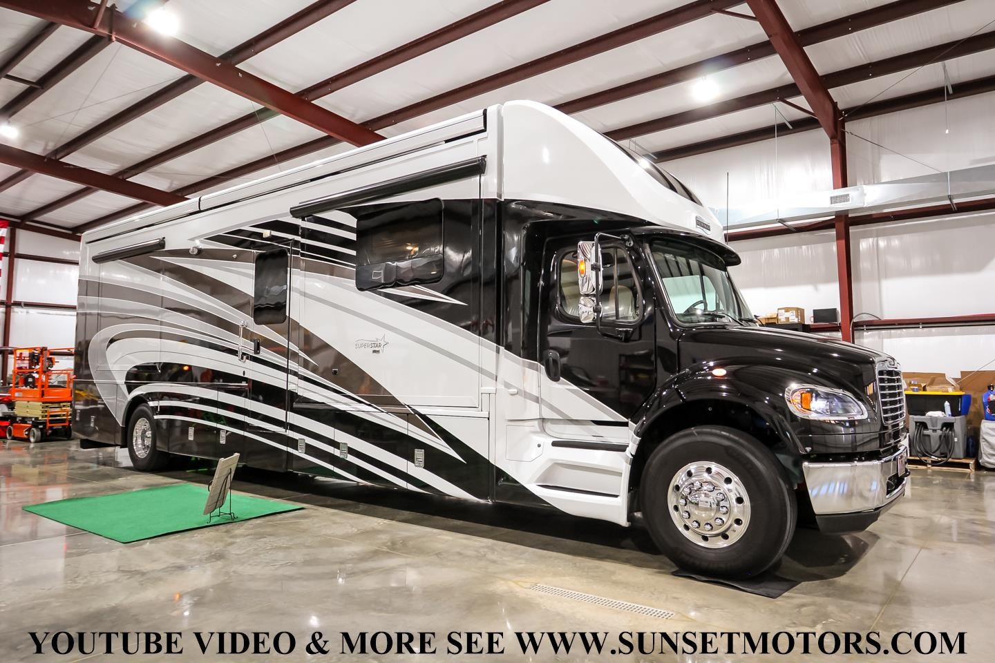 2022 NEWMAR SUPERSTAR 4061 SUPER C WARRANTY AIR CAB KING BED SEE VIDEO