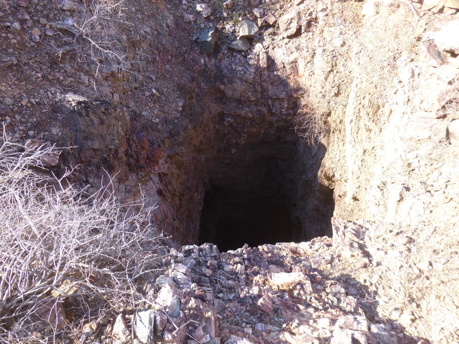 20.66 Acre Gold/Silver LODE Mine In North Black Mountain Range-Dolan Springs, AZ