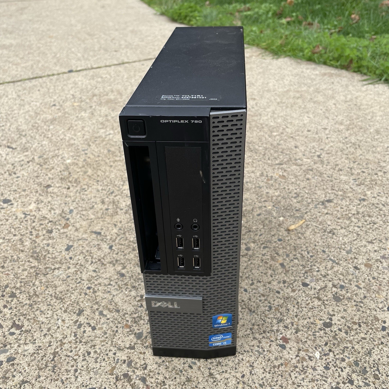 Dell OptiPlex 790 SFF i5-2400 16GB RAM NO HDD No Optical Drive