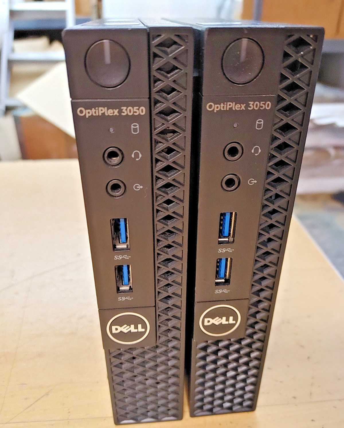 LOT OF 2  Dell OptiPlex3050 Core i5-7500T@ 2.70GHz,8GB RAM ,NO HDD/NO SSD
