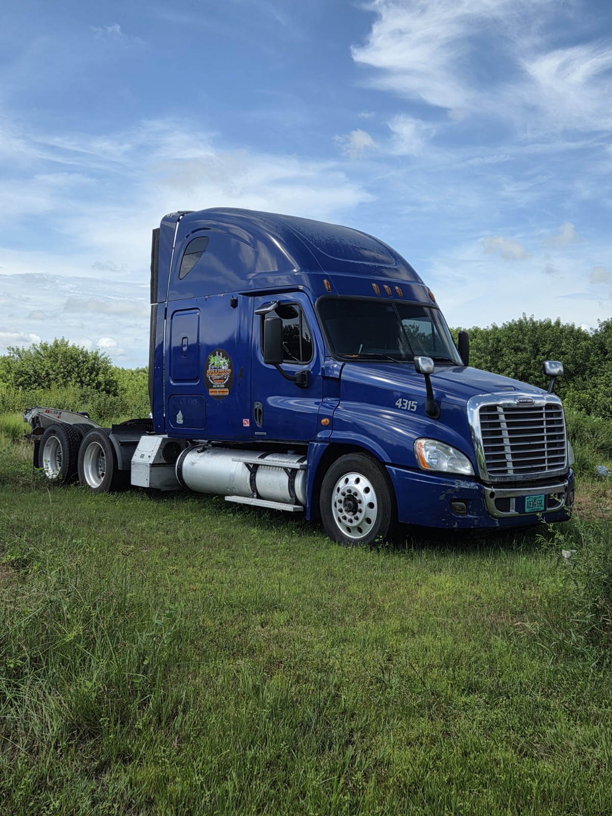 2016 Freightliner cascadia Isx15 Great Shap