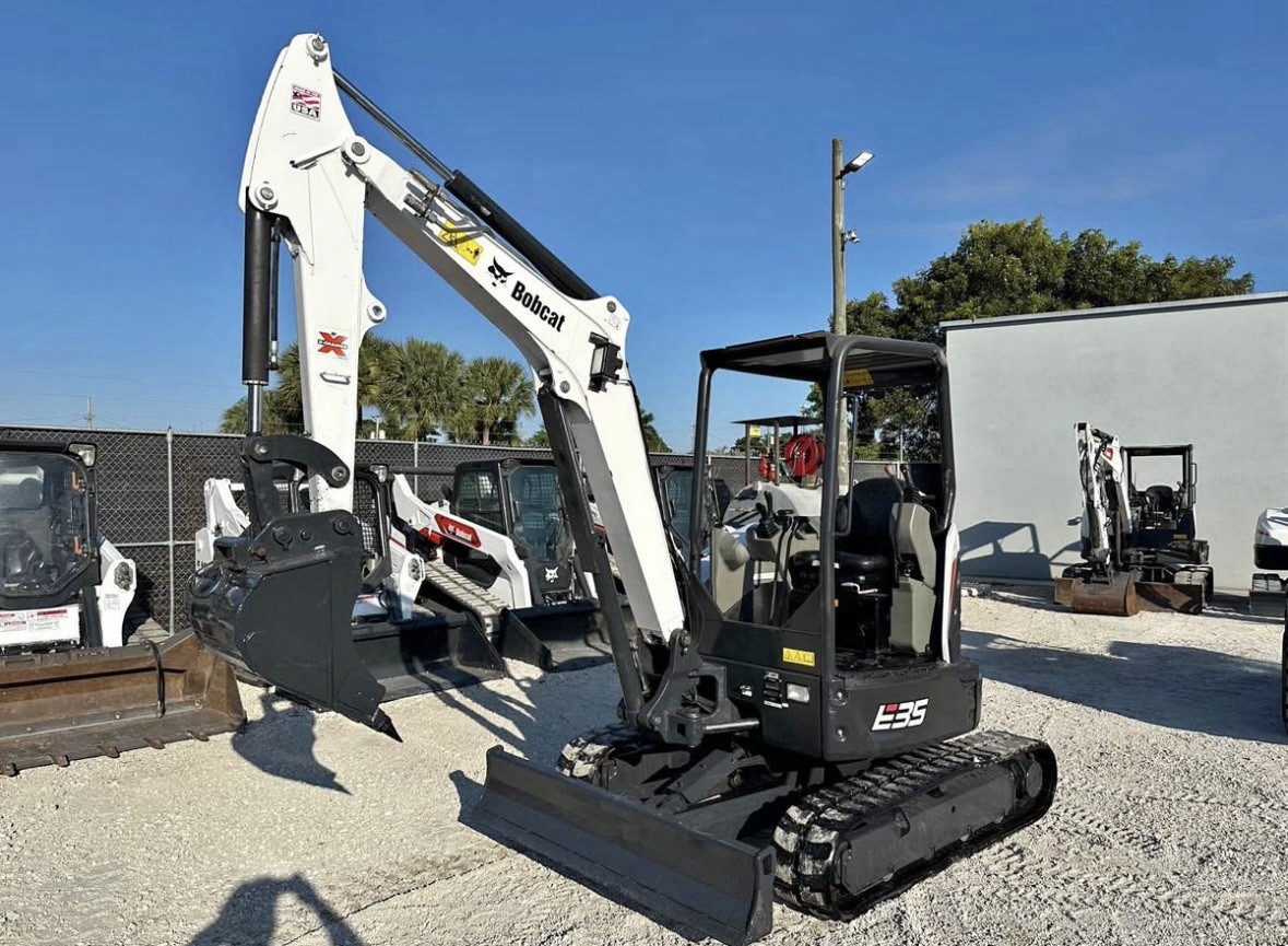 2020 BOBCAT E35I- OPEN CAB – LOW HOURS – GREAT TRACKS
