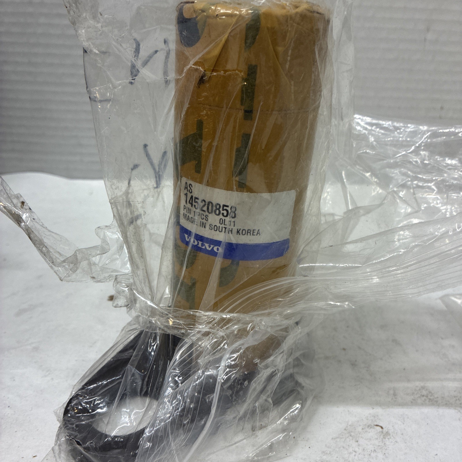 VOLVO Pin 14520858