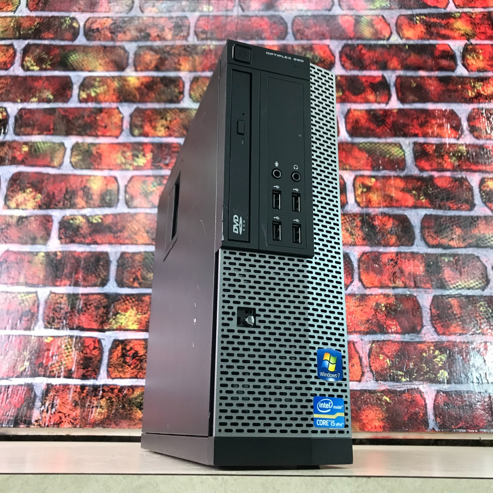 Dell OptiPlex 990 SFF i5-2400 3.10GHz 8GB RAM 128GB SSD (Windows 7 Pro 64-Bit)