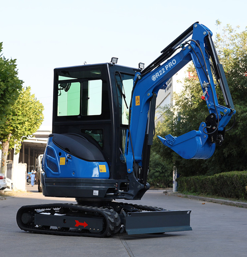 Rippa R22 Pro Mini Excavator, Kubota D1105, 2 Speed, Expanding Track, Swingboom