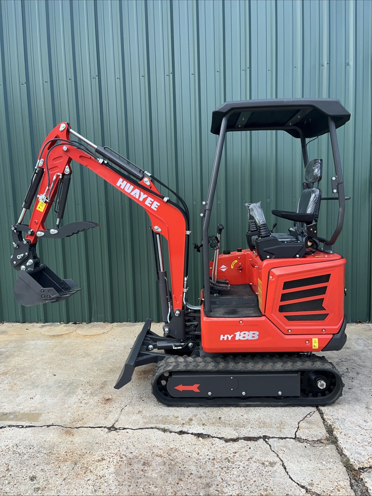Huayee HY18B Mini excavator Kubota D722 Engine USA Support In Stock