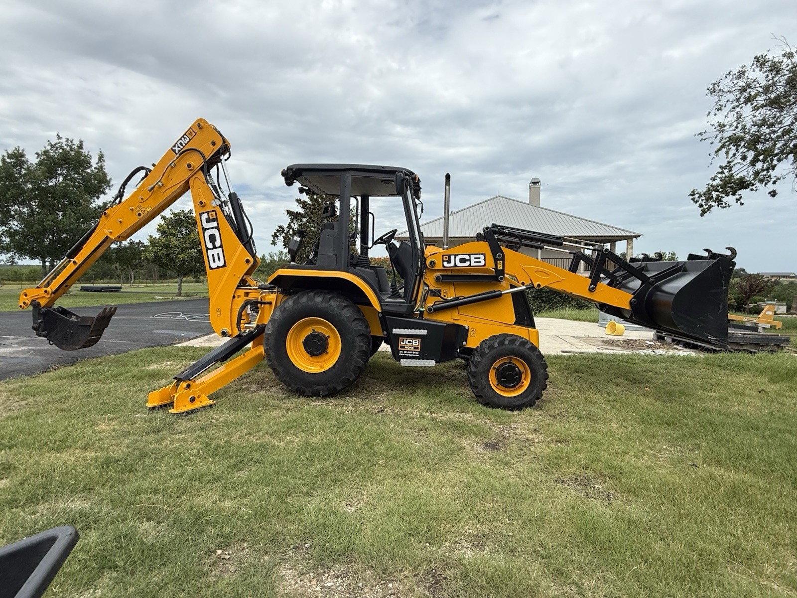 2021 JCB 3cx Backhoe Loader  250 Hr