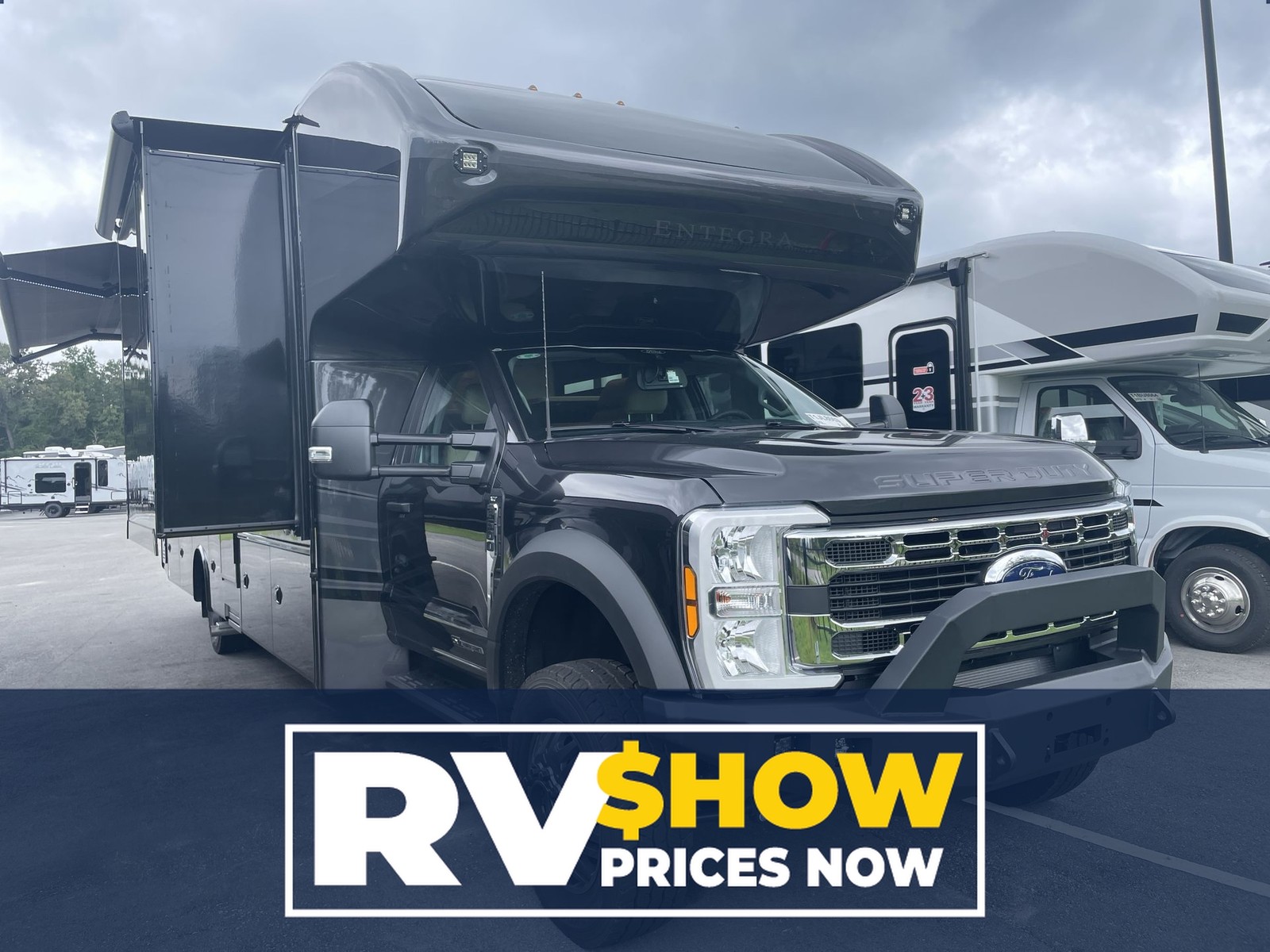 2026 Entegra Coach Accolade XT 35L