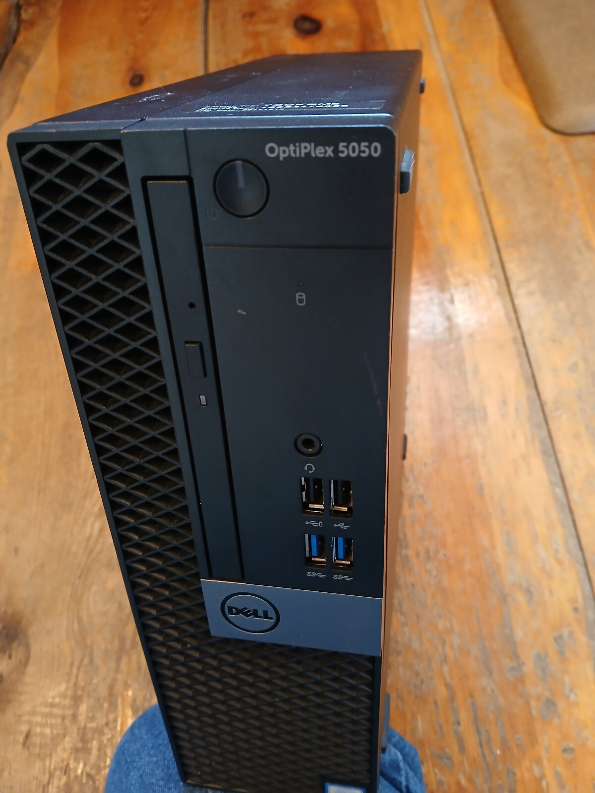 Dell Optiplex 5050 SFF PC 256GB NVMe Intel Core i5-7500 3.40 GHz 8GB RAM Win10