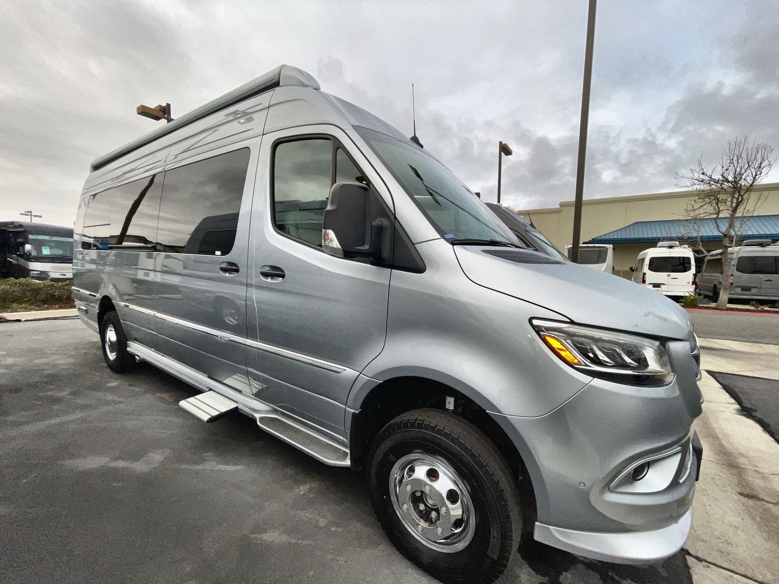 2025 Airstream Interstate 24GT