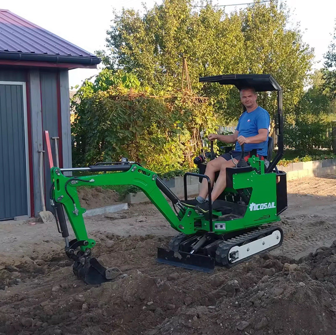 Mini Excavator 1 Ton with Hydraulic Thumb, 3 Attachments, 13.5HP Free Shipping