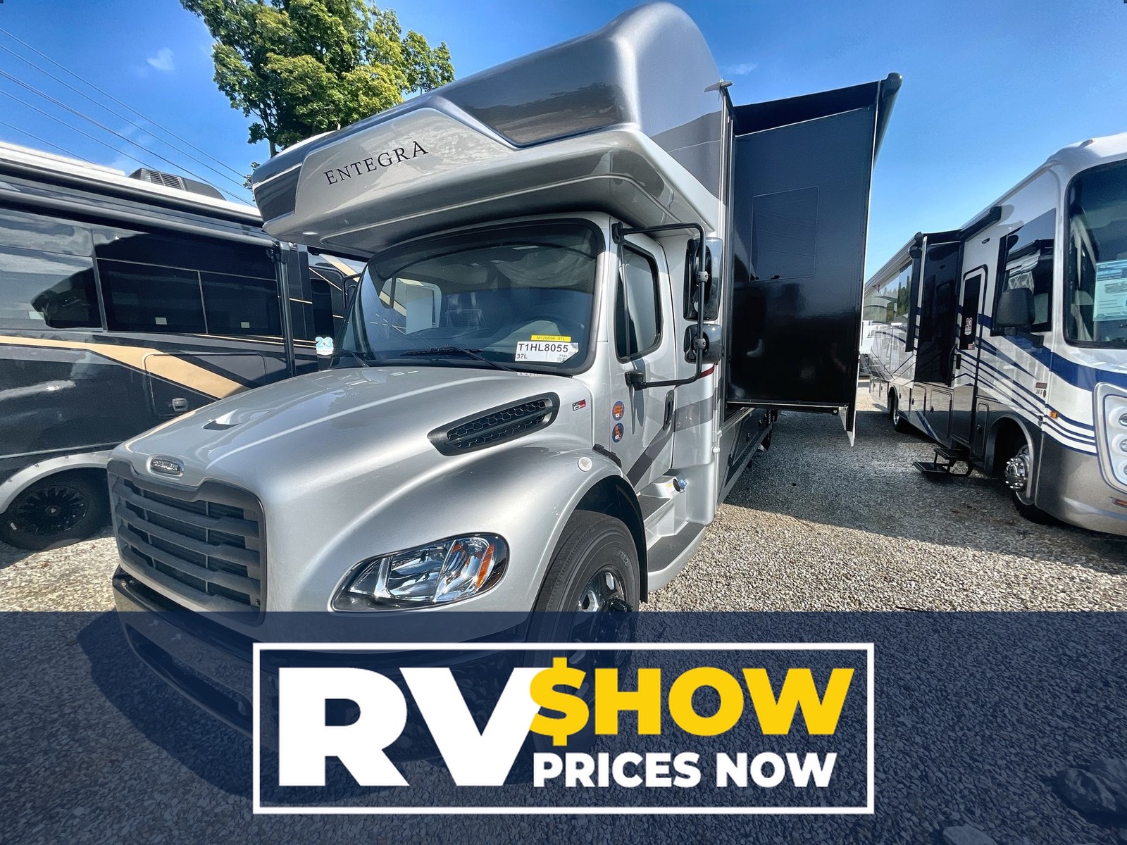 2026 Entegra Coach Accolade 37L