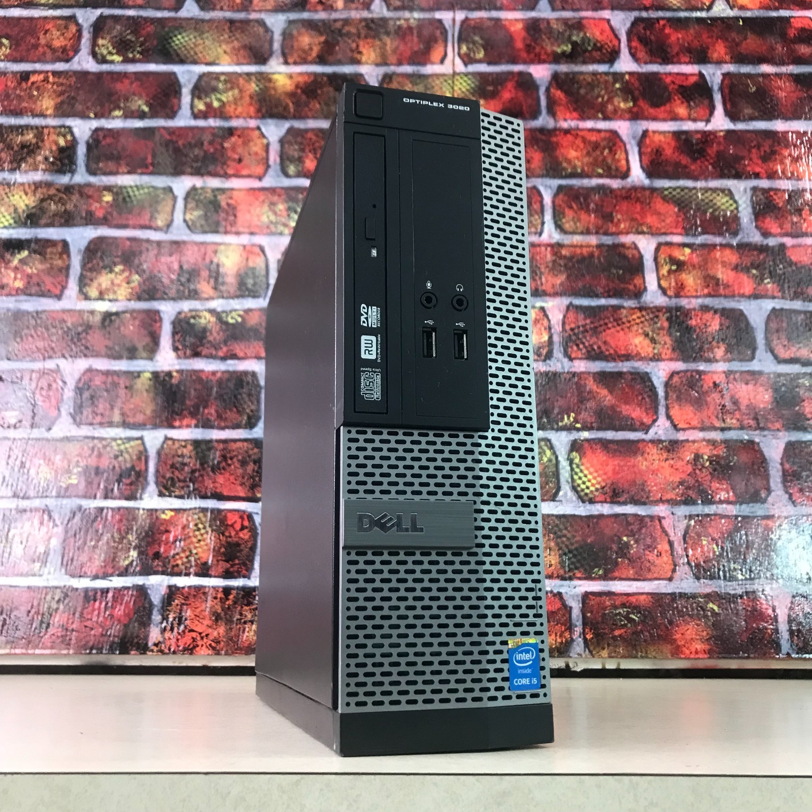 Dell OptiPlex 3020 SFF i5-4590 3.30GHz 8GB RAM 720GB HDD (Windows 7 Pro 64-Bit)