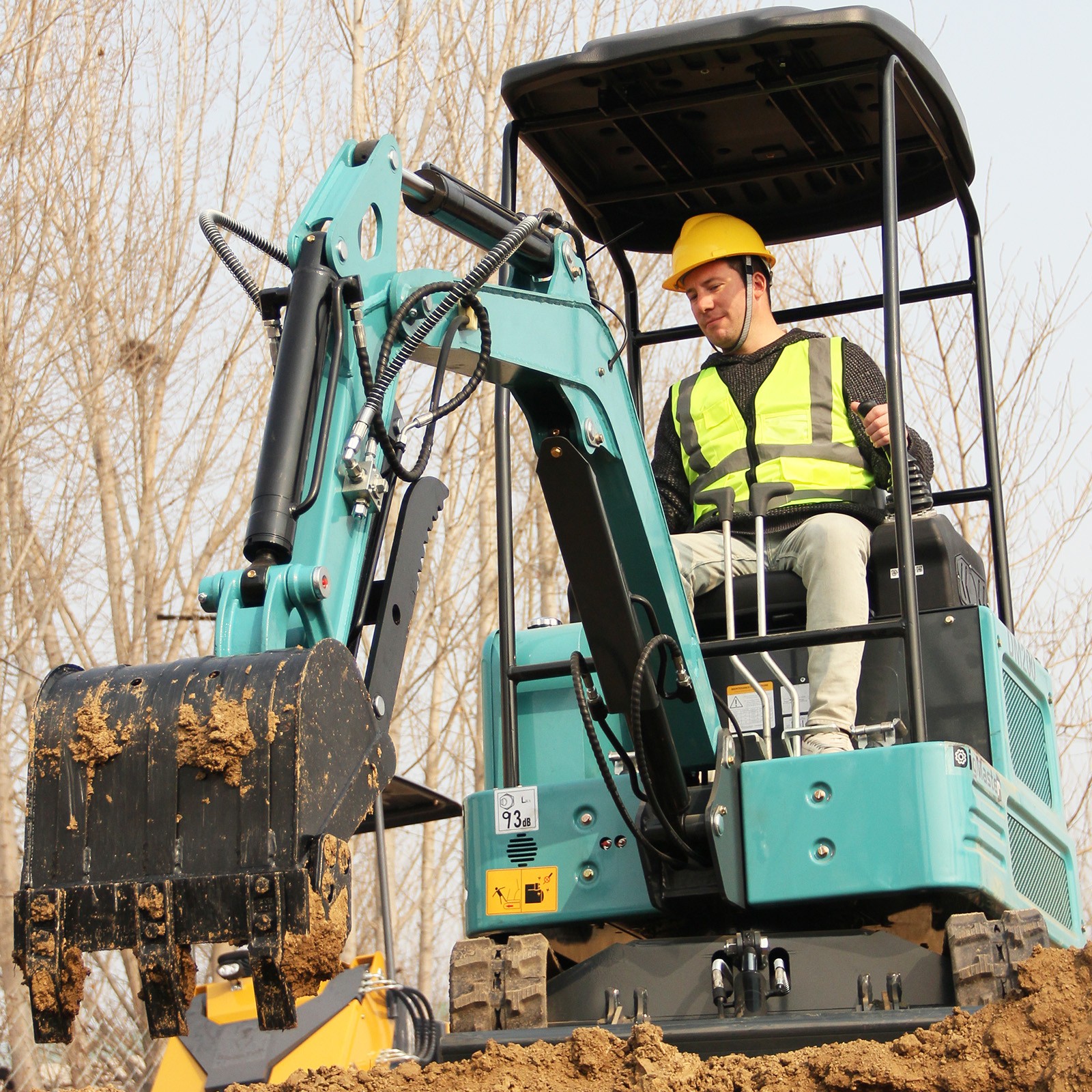 FREE SHIP 1.8 Ton Mini Excavator KUBOTA Diesel Hydraulic Thumb Pilot Digger