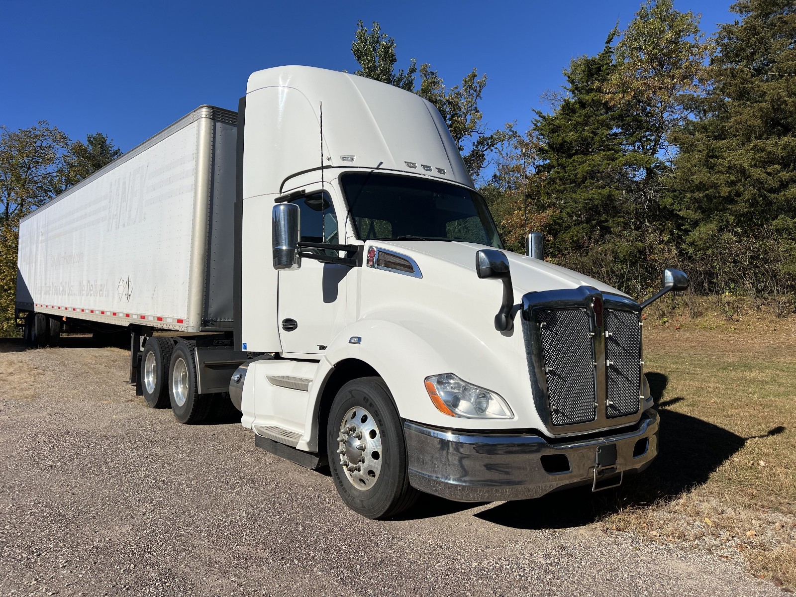 2019 Kenworth T680 Day cab *Private Sale*