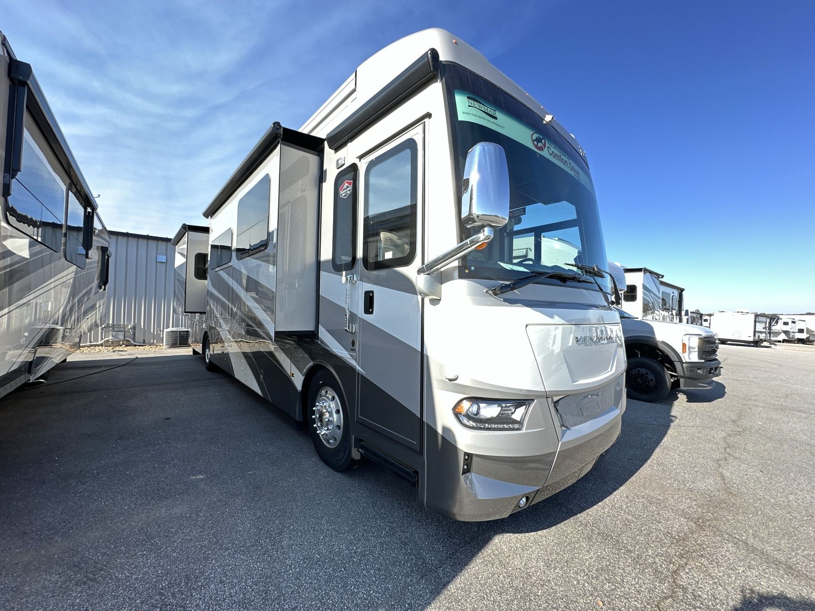 2026 Newmar Ventana 3809