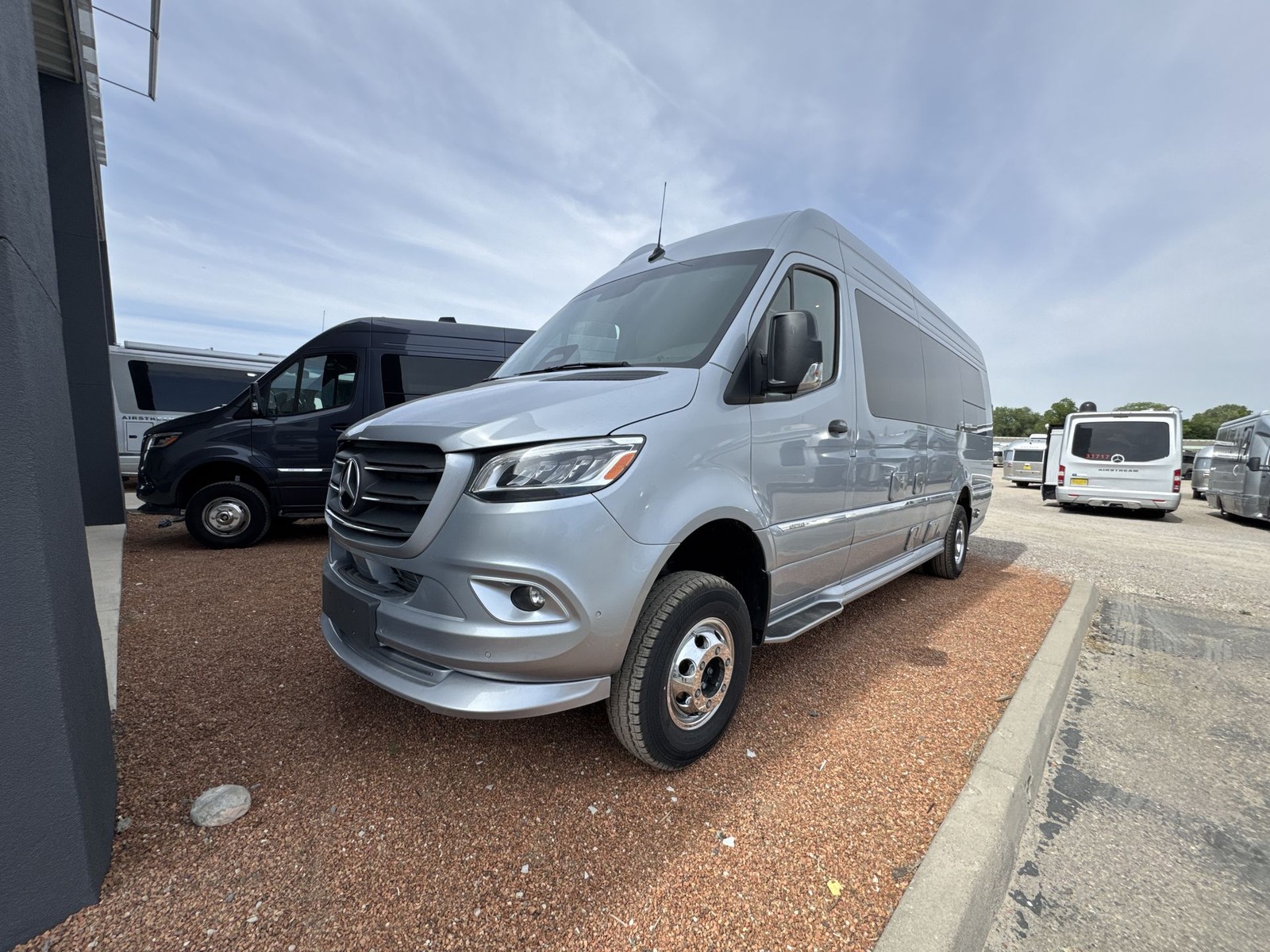 2025 Airstream Interstate 24GT