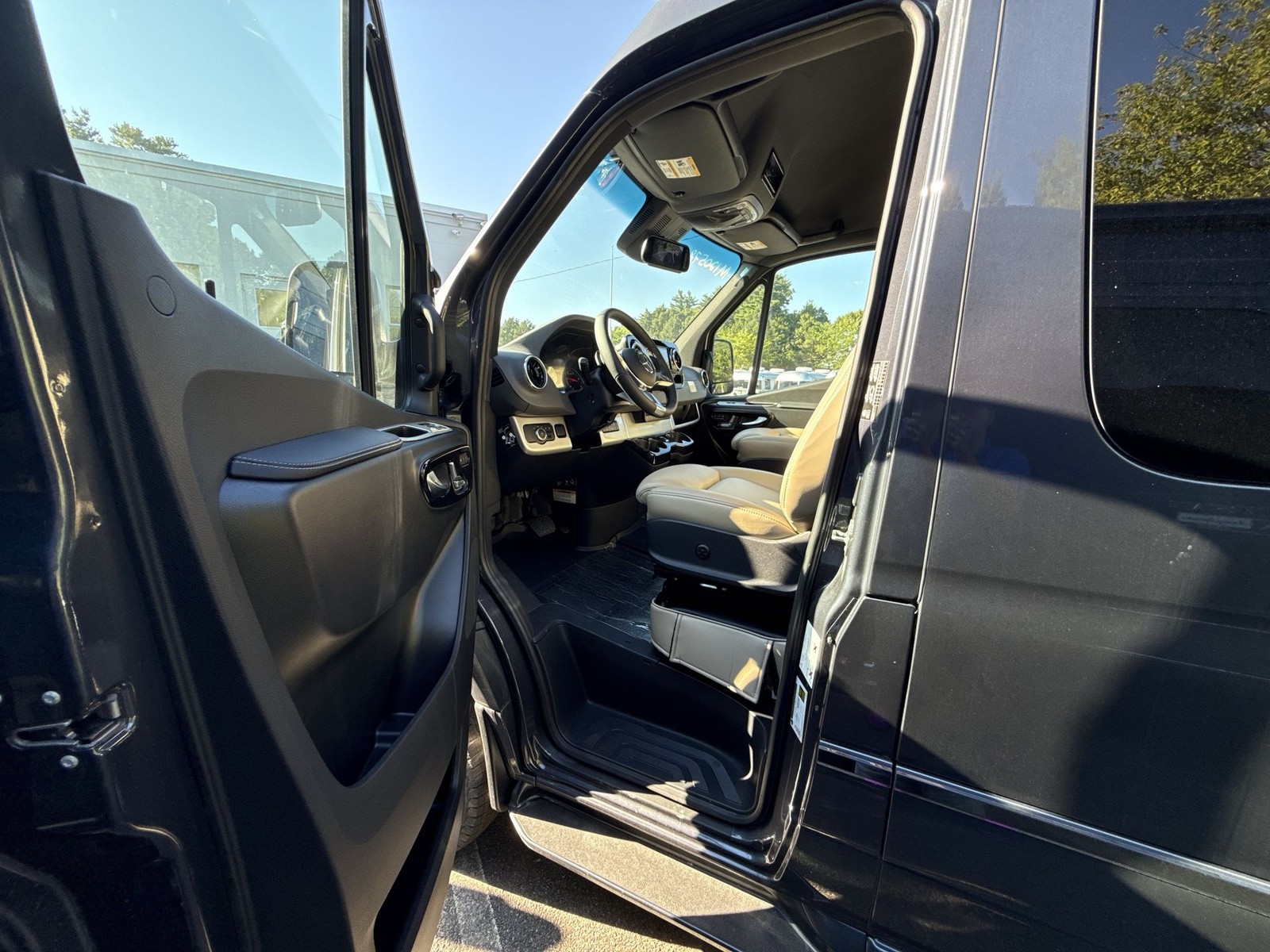 2025 Airstream Interstate 24GT