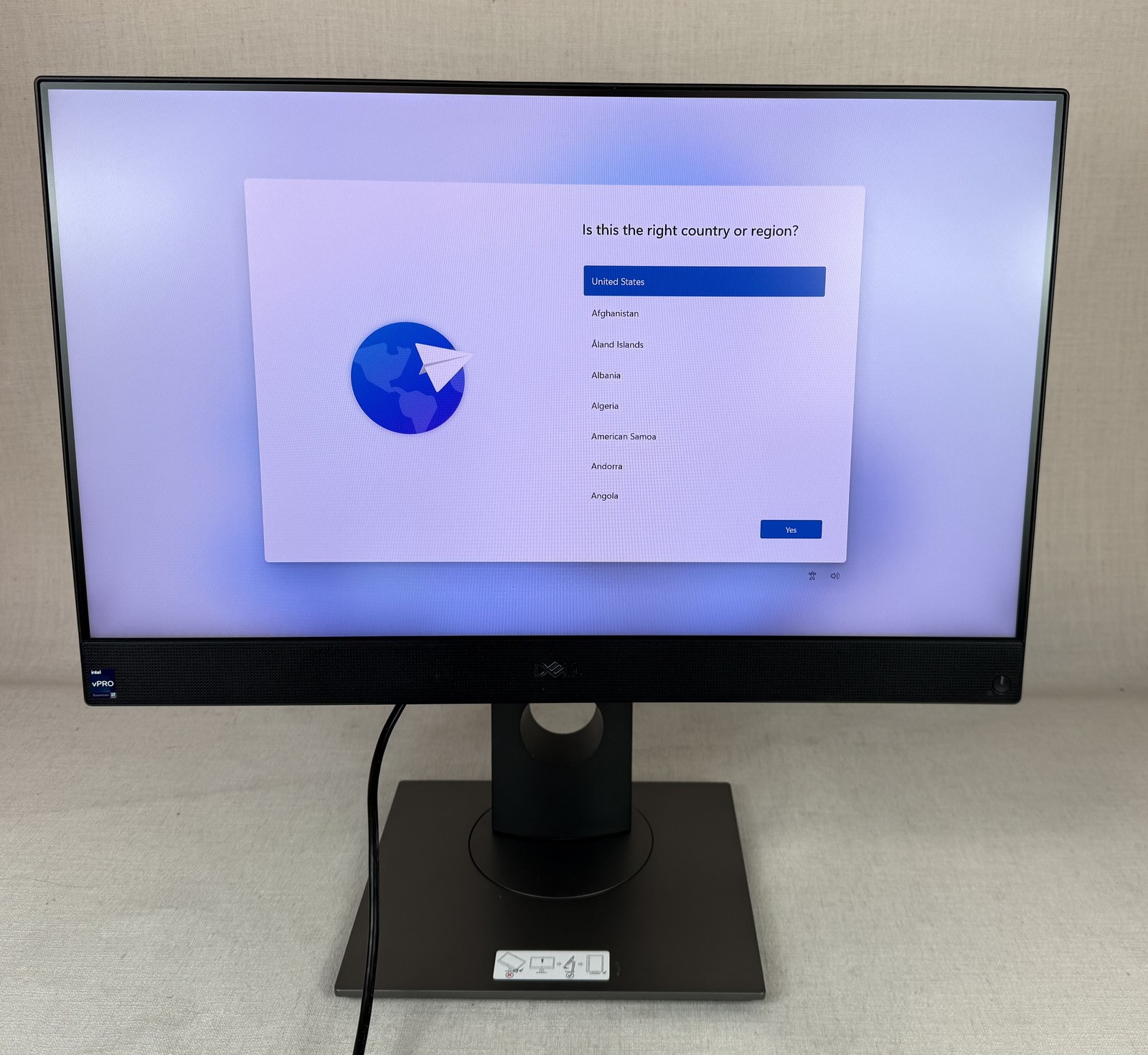 Dell OptiPlex 5400 AiO Desktop | i7-12700 | 16gb ram | 256gb SSD | Win11