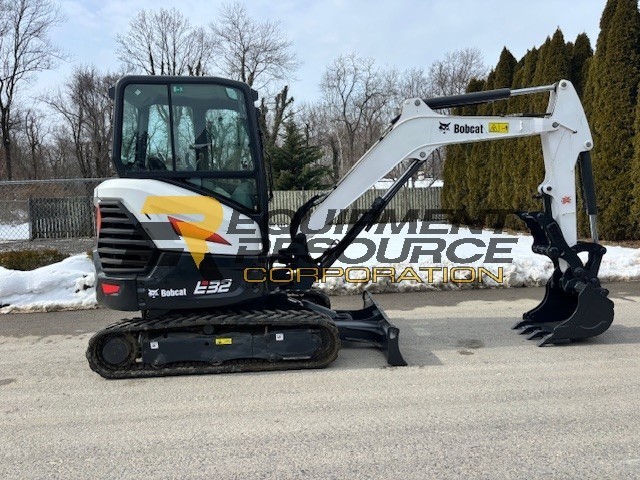 2019 Bobcat E32 Excavator