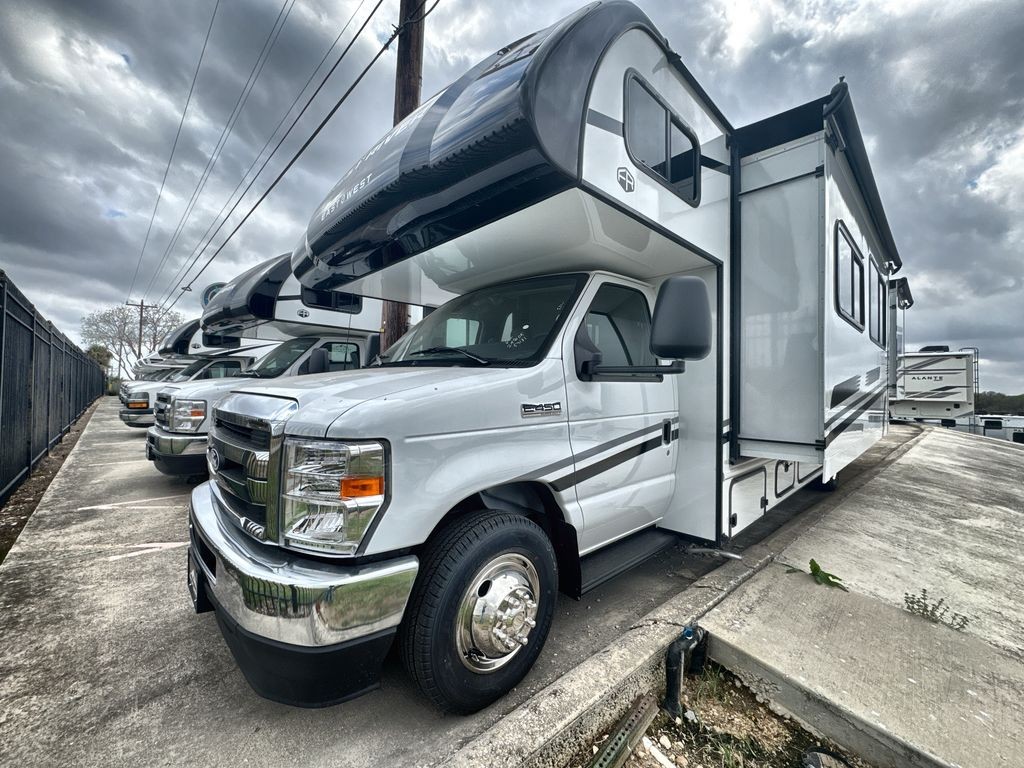 2026 East to West Entrada 2950OK