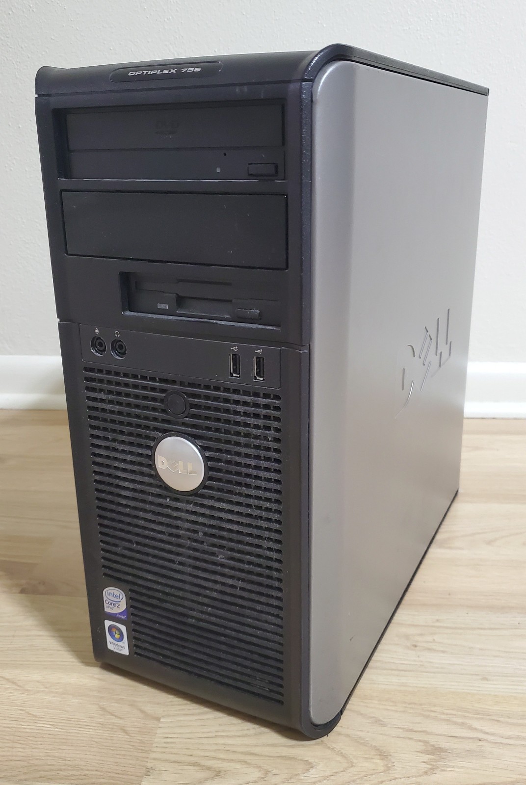 Dell Optiplex 755 MT Core 2 Quad Q6600, 4GB RAM, 500GB HDD – Windows XP Pro SP3