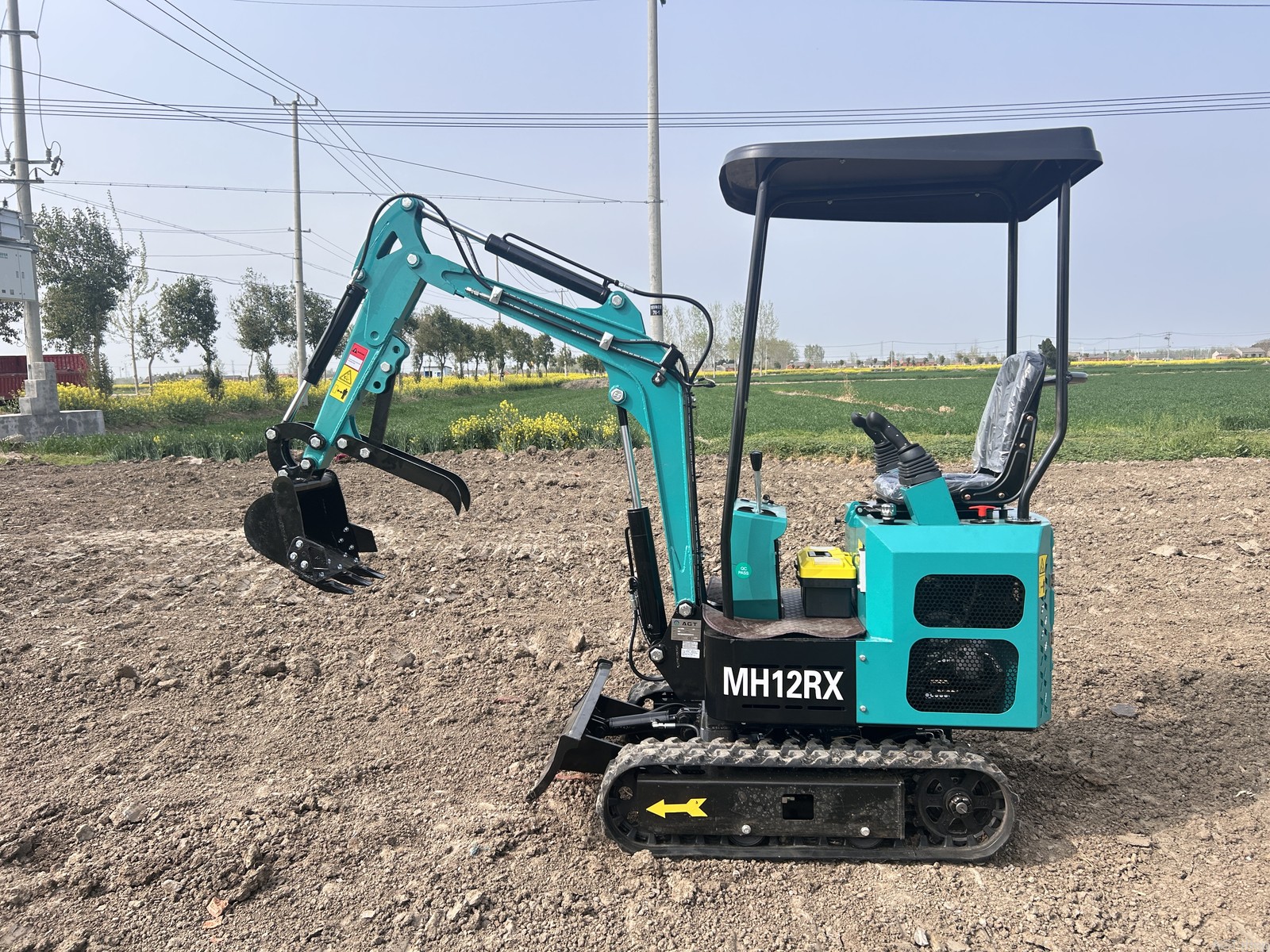 AGT 13.5HP Gasoline RATO Engine Mini Excavator Tracked Crawler Digger EPA MH12RX