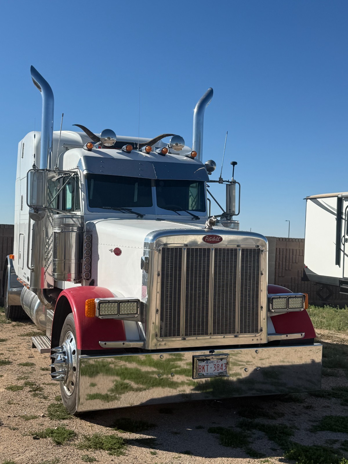 used peterbilt semi trucks for sale