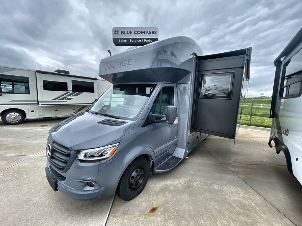 2025 Grand Design Lineage Series M 25FW