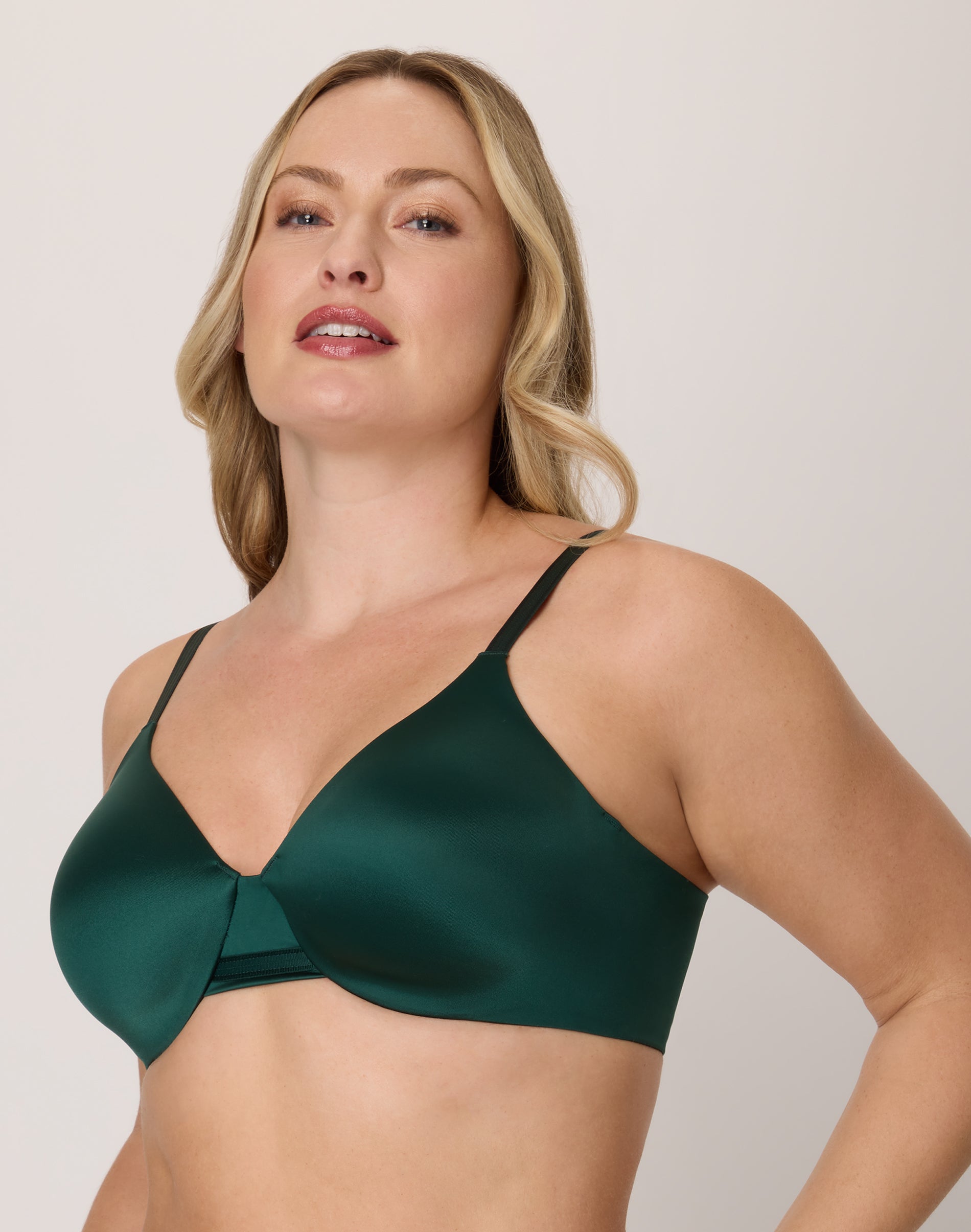 Bali One Smooth U Smoothing & Concealing Underwire Bra Taffy Green 40C Women’s