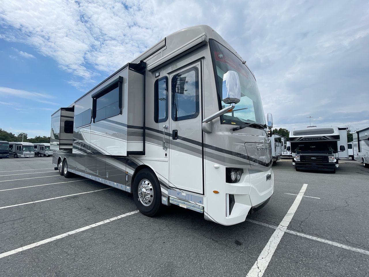 2026 Newmar Dutch Star 4369