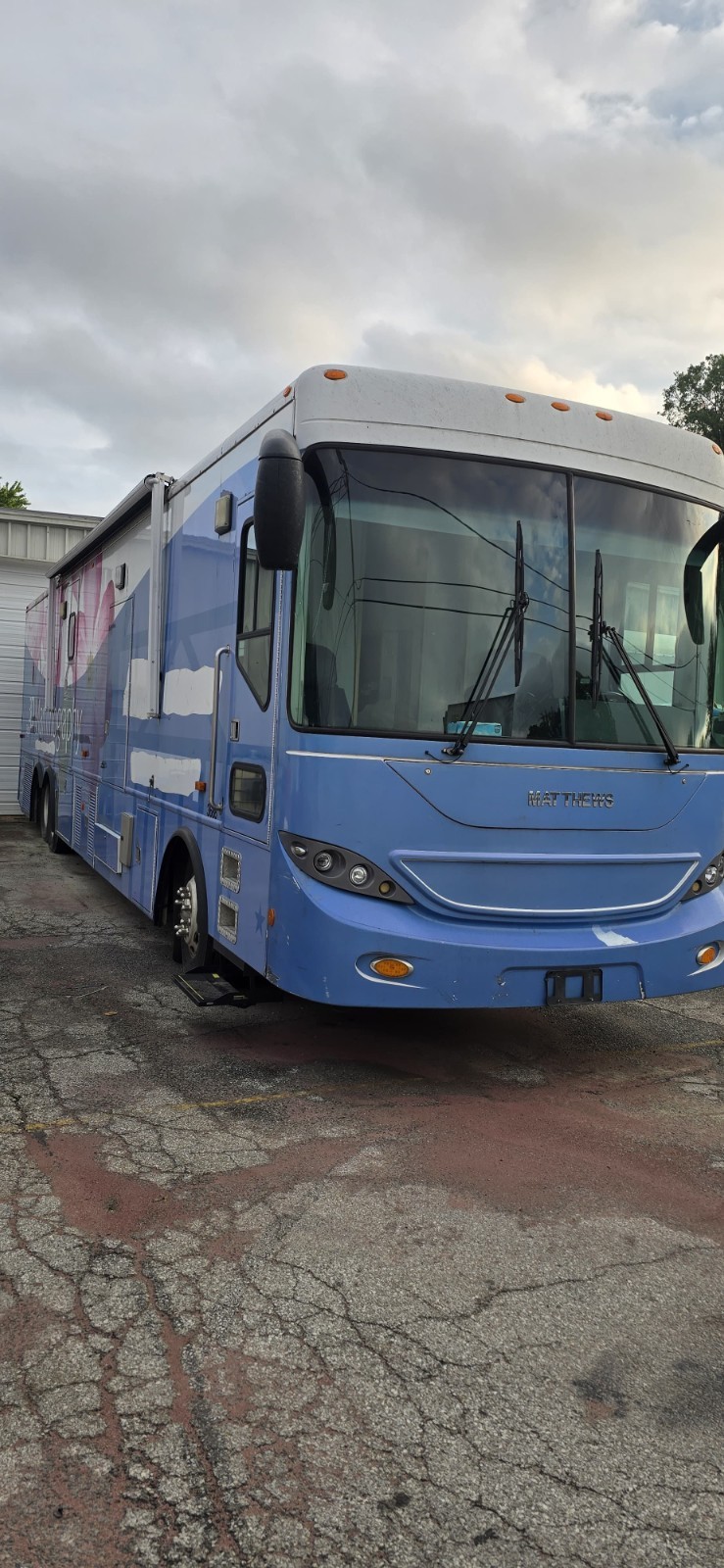 2015 Freightliner XCR Motorhome Chassis