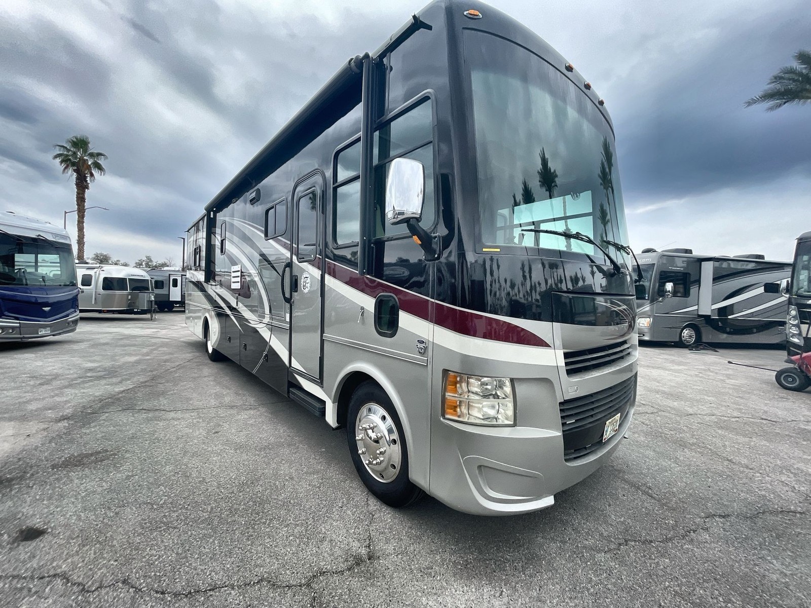 2016 Tiffin Motorhomes Allegro 36LA