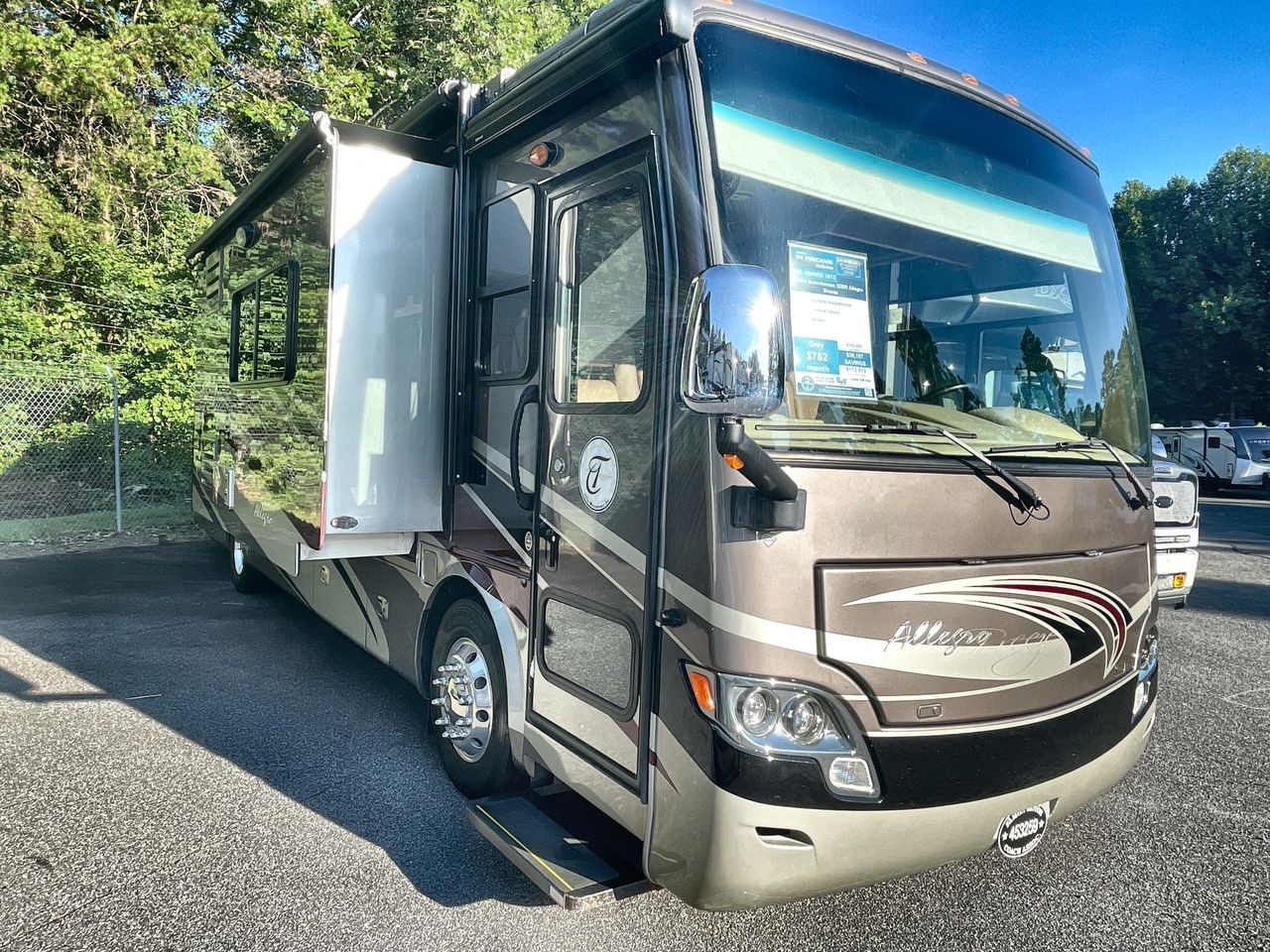 2013 Tiffin Motorhomes Allegro Breeze 32BR