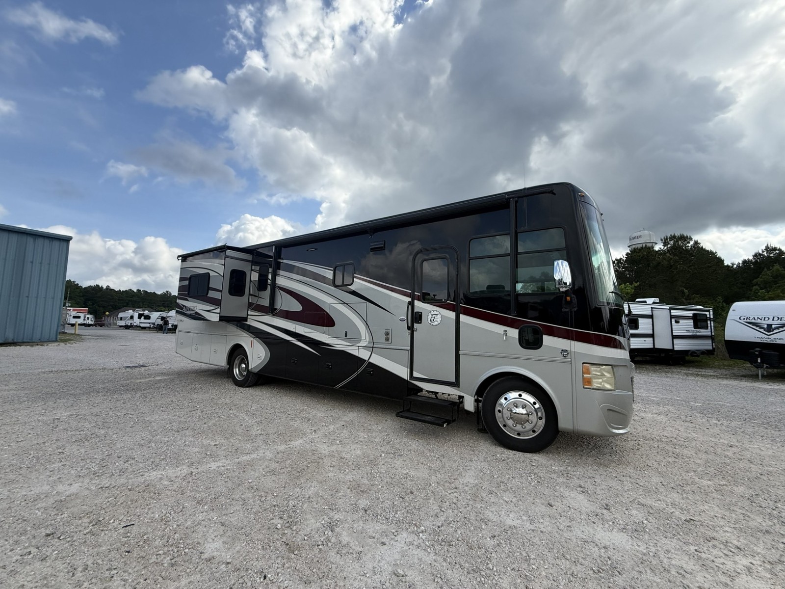 2016 Tiffin Motorhomes Allegro 36AU