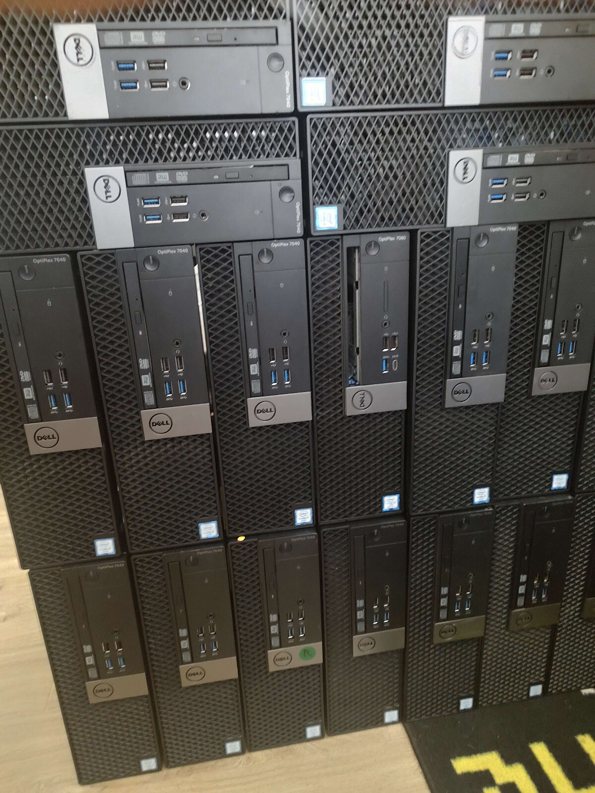 Dell Optiplex 7040 i7 16gb win10 pro ssd